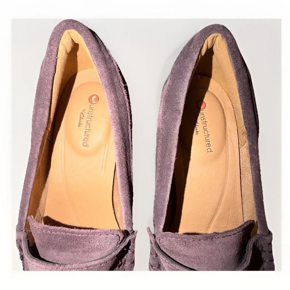 Clarks Unstructured Carleta Belle Womens Purple Suede Heeled Penny Loafer SZ 6.5